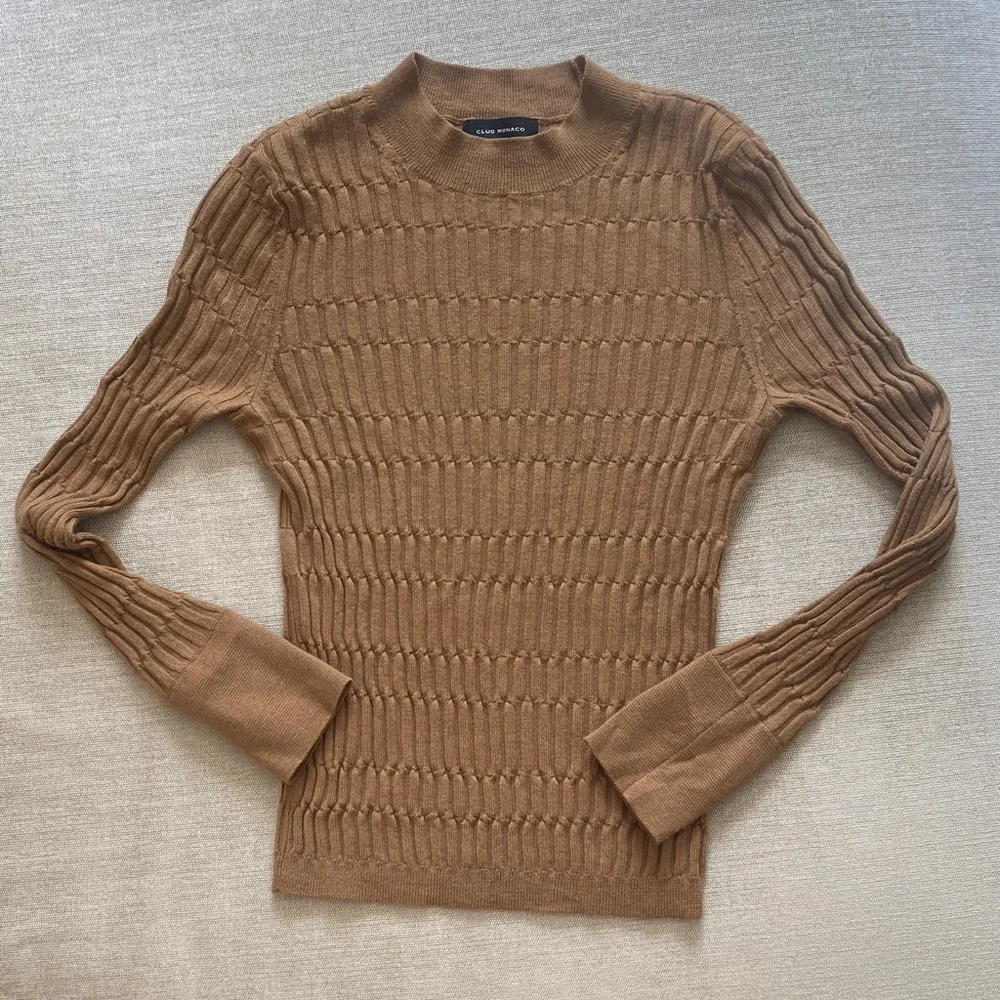Club Monaco Signature Ribbed Mock Neck Sweater Wool Long Sleeve Camel Tan Size S